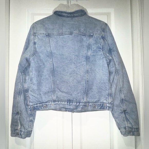 ORIGINAL WOMENS SHERPA TRUCKER JACKET. Size Medium NWOT - Picture 2 of 15